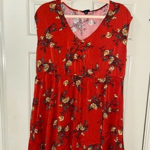Cap sleeve floral knee length dress: Torrid size 2